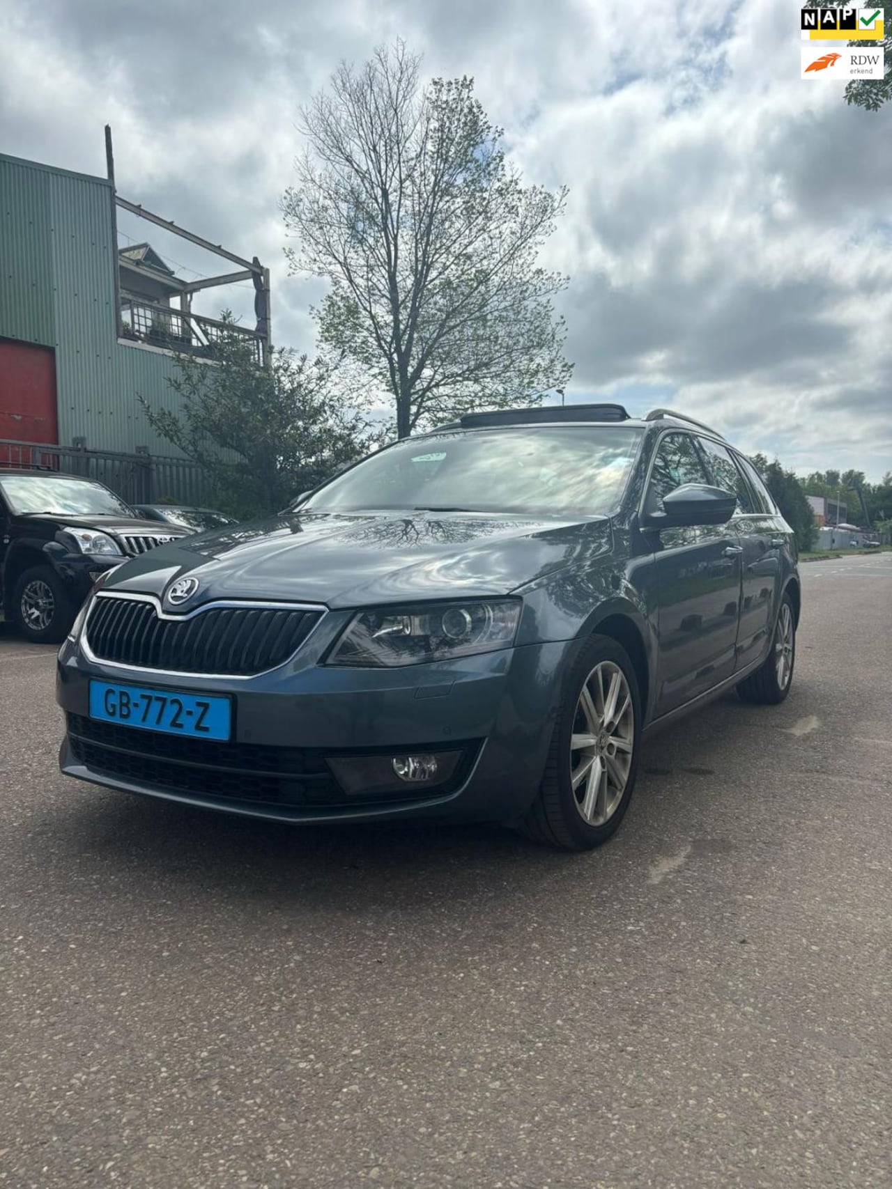Skoda Octavia Combi - 1.6 TDI Greentech Ambition Businessline 1.6 TDI Greentech Ambition Businessline Export - AutoWereld.nl
