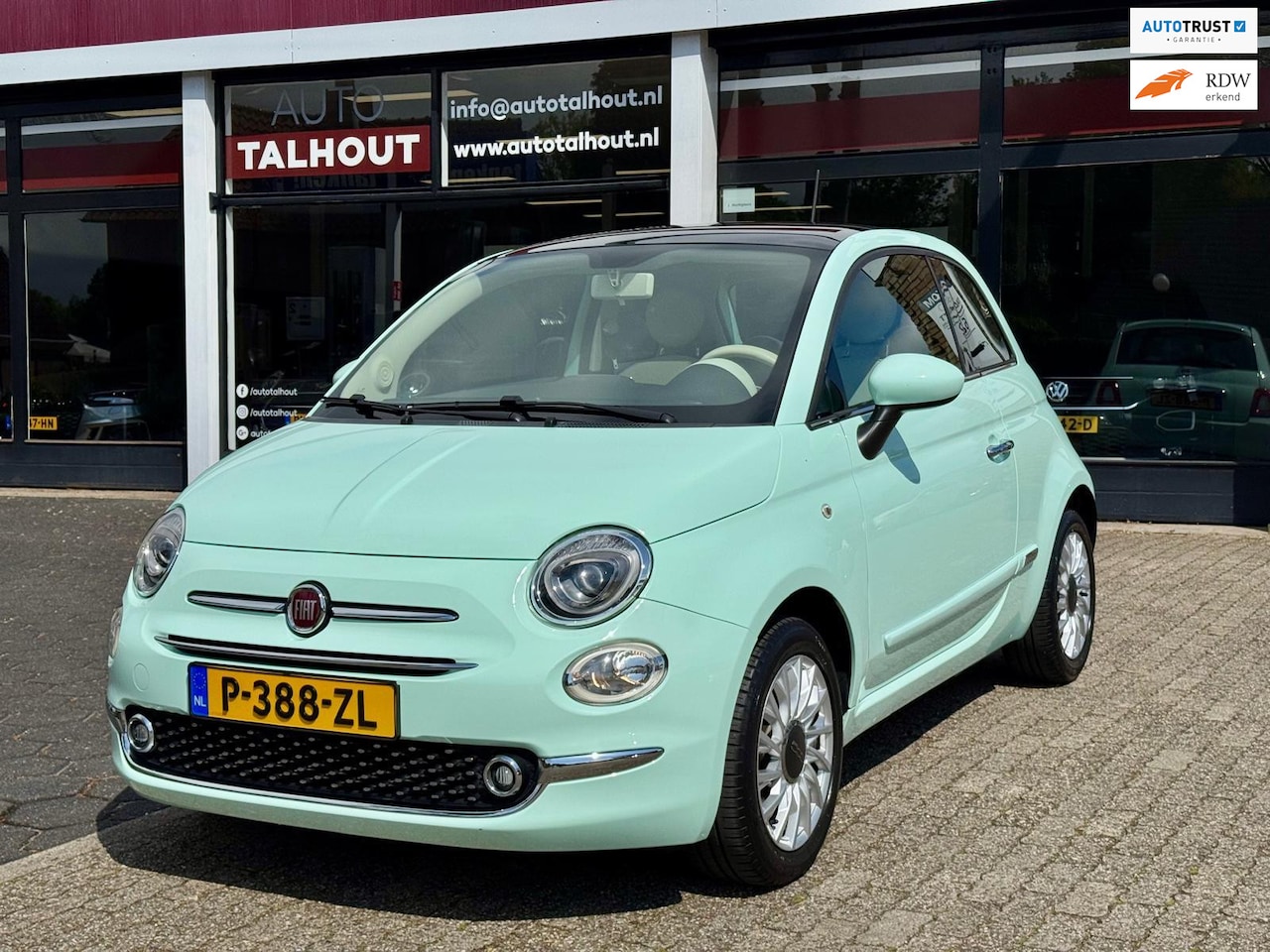Fiat 500 - 1.2 Lounge - 39dkm, Panoramadak, Cruise Control, Stoelverwarming, Airco, Mintgroen - AutoWereld.nl