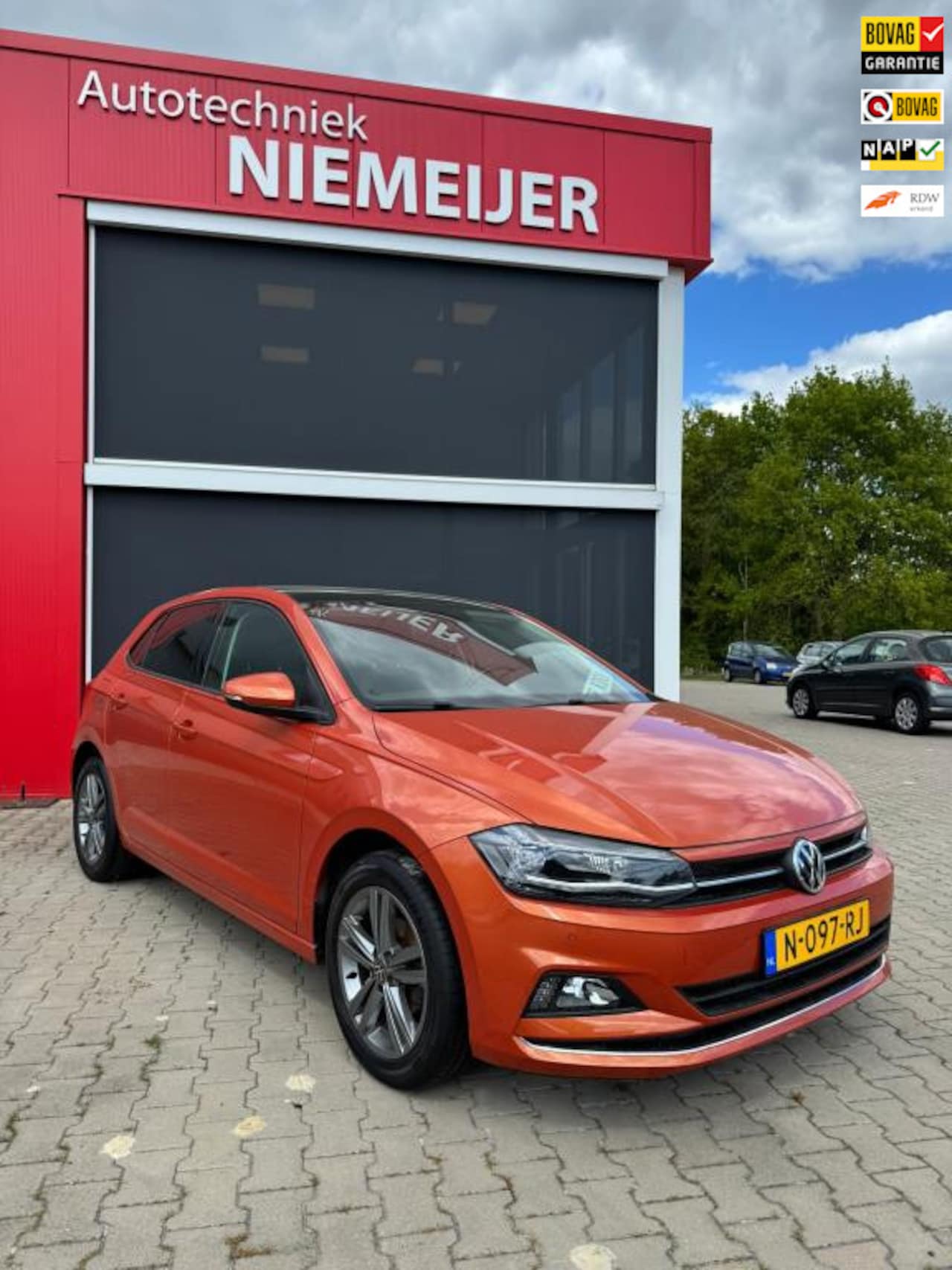 Volkswagen Polo - 1.0 TSI Highline Business R 1.0 TSI Highline Business R - AutoWereld.nl