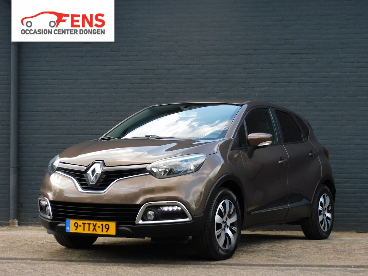 Renault Captur - 0.9 TCe Expression 2e EIGENAAR! TOPSTAAT! NAVI! BLUETOOTH! CRUISE! AIRCO! GOED ONDERHOUDEN - AutoWereld.nl