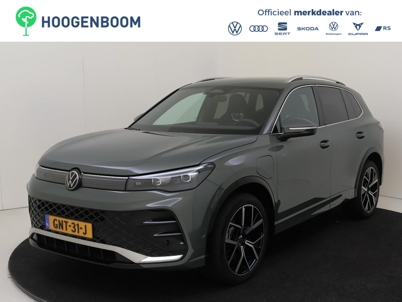Volkswagen Tiguan - 1.5 eHybrid R-Line Business 1.5 eHybrid R-Line Business - AutoWereld.nl