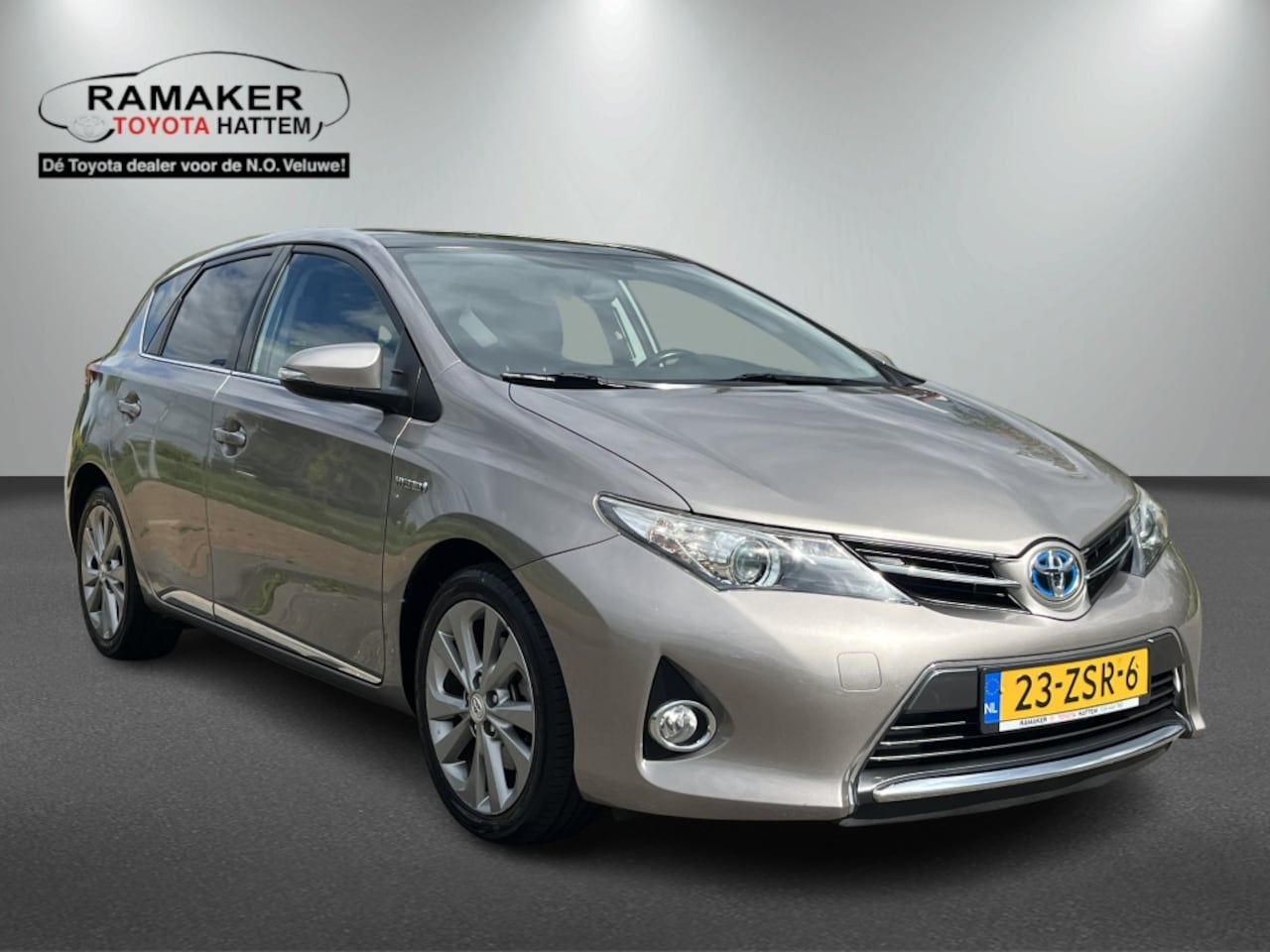 Toyota Auris - 1.8 Hybrid Lease 1.8 Hybrid Lease - AutoWereld.nl