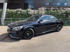 Mercedes-Benz CLA-Klasse - CLA 180 Coupé Business Solution AMG | LED | Stoelverwarming | Navigatie | Parkpilot | Keyl