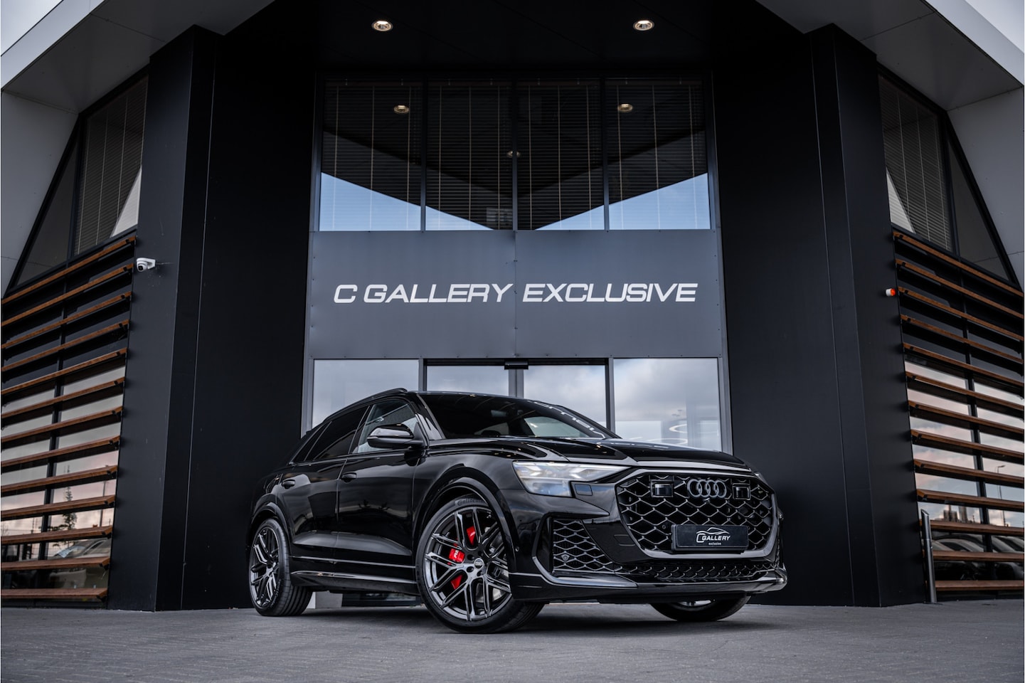 Audi RSQ8 - 4.0 TFSI quattro Performance 640PK - Panorama | B&O | Massage | 360 Camera | ACC - AutoWereld.nl