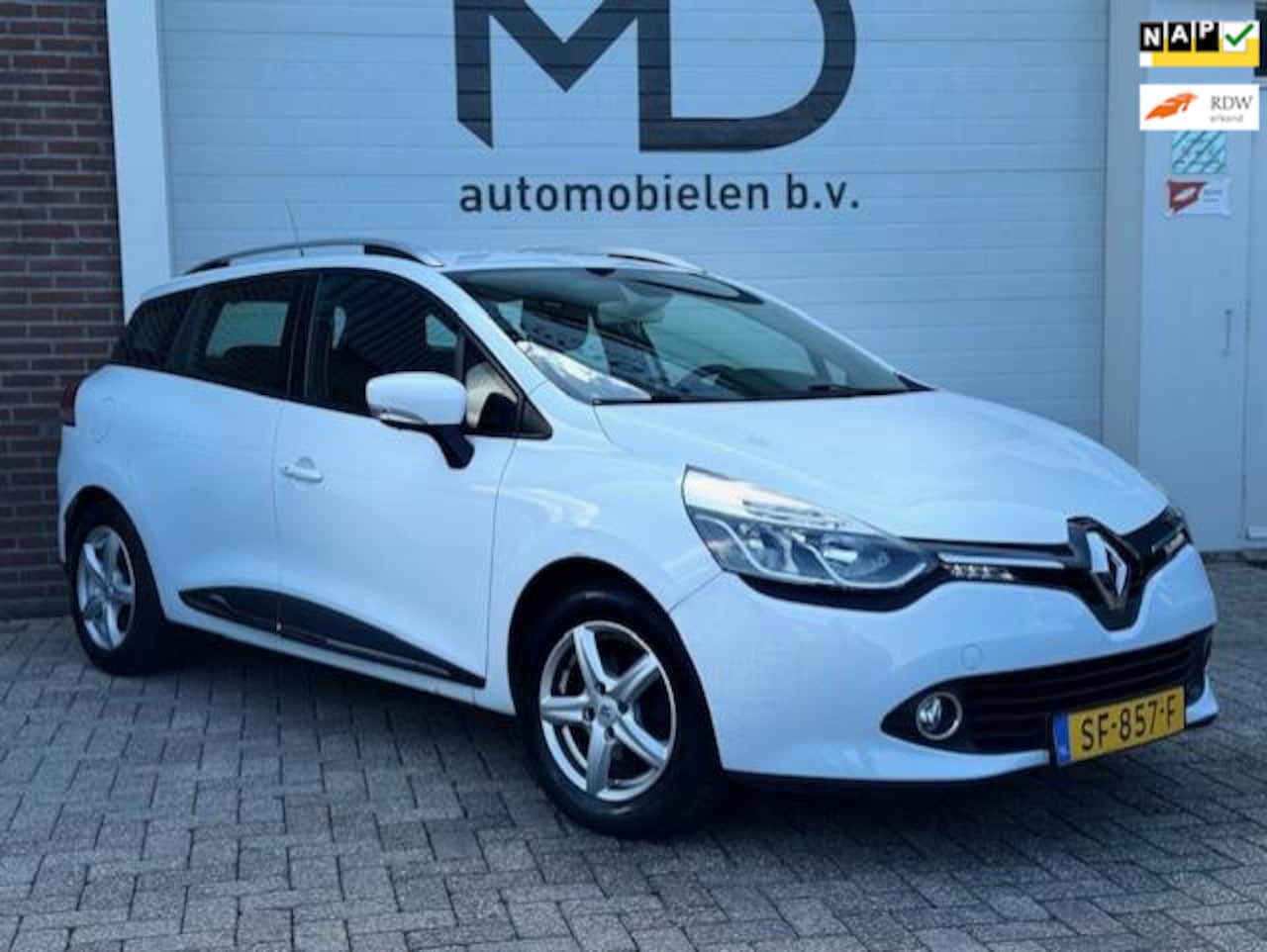 Renault Clio Estate - 0.9 TCe Dynamique -LED-Navi-CLima-Cruise - AutoWereld.nl