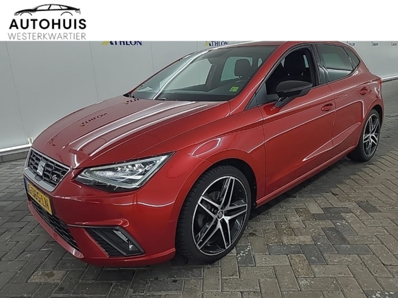 Seat Ibiza - 1.0 TSI 115pk H6 FR Business Intense LED Virtual Cockpit Stoelverwarming Navigatie 18" LMV - AutoWereld.nl
