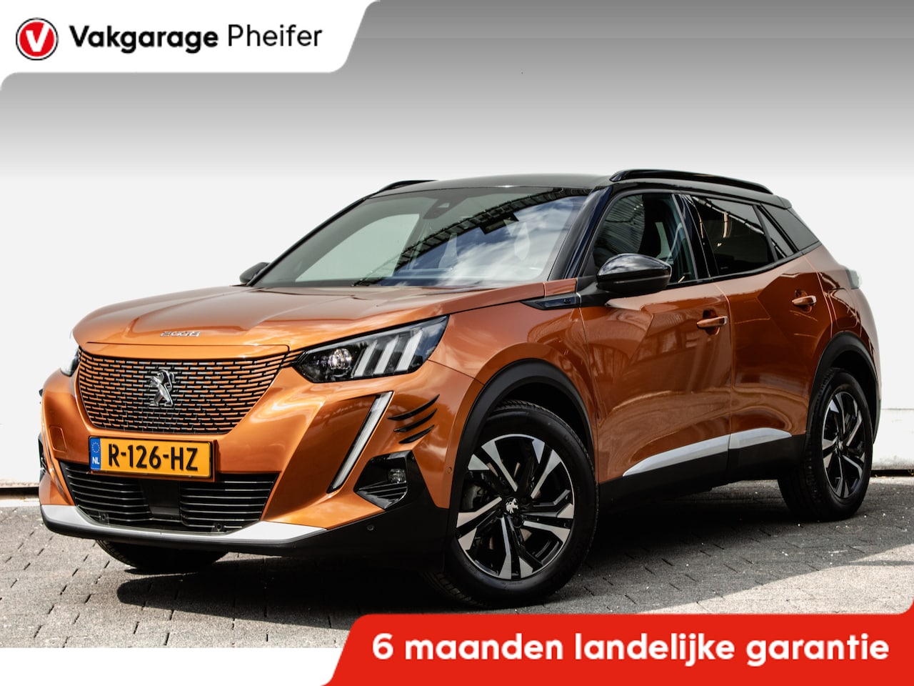 Peugeot e-2008 - EV GT 50 kWh Sportstoelen/ Camera/ Blindspot/ Carplay/ Full map navigatie - AutoWereld.nl