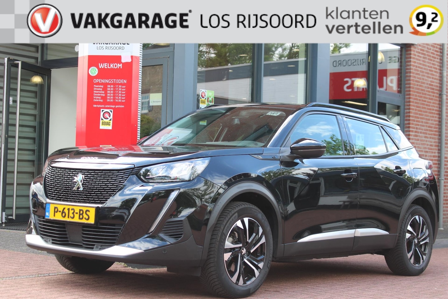 Peugeot e-2008 - EV 50kWh *Allure* | 3 Fase | Carplay | Virtueel Cockpit | Adeptive Cruise Control | Camera - AutoWereld.nl