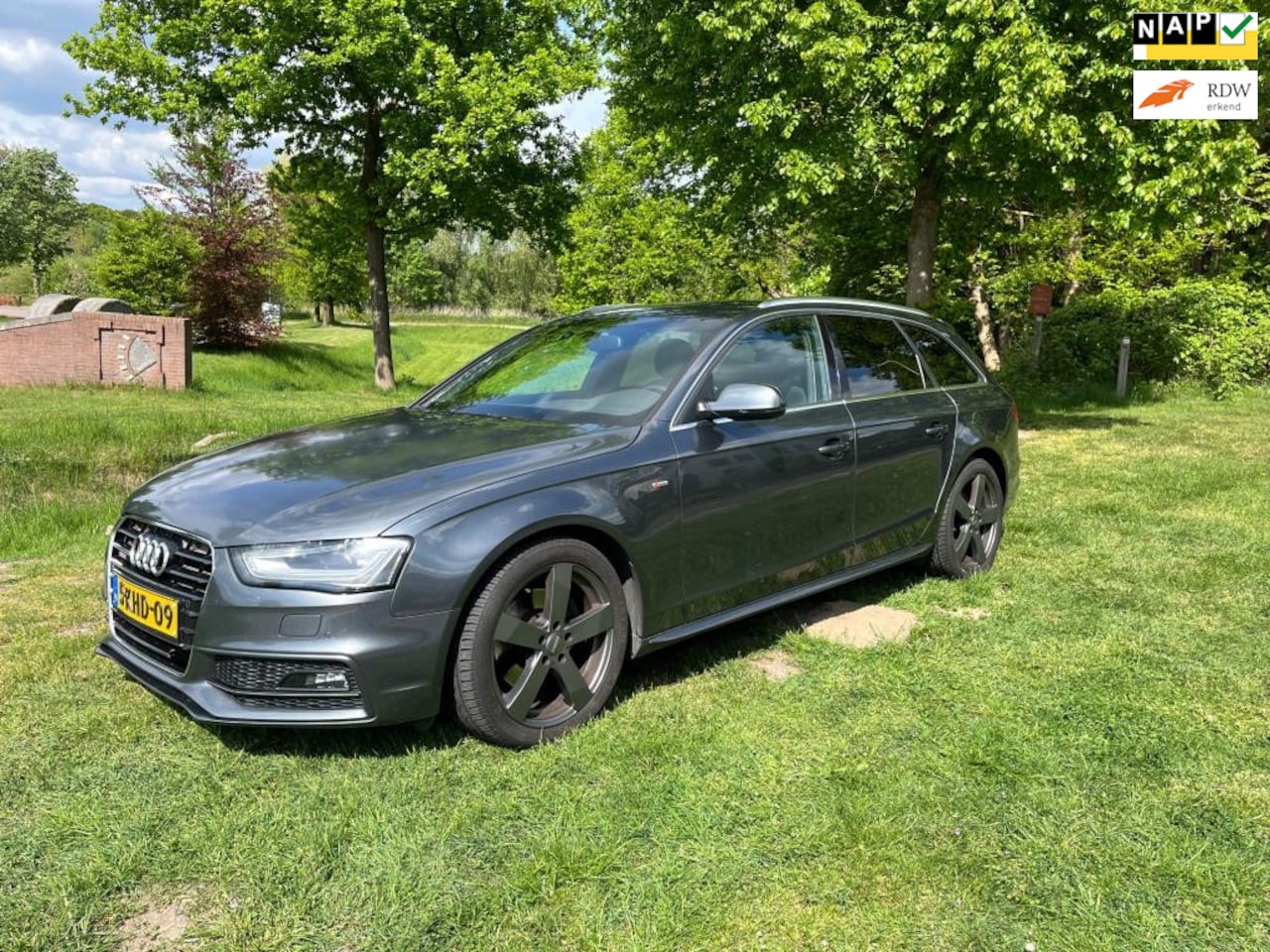 Audi A4 Avant - 1.8 TFSI S Edition 8 traps automaat - AutoWereld.nl
