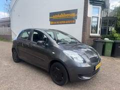 Toyota Yaris - 1.0 VVTi + NW APK 6 DEURS