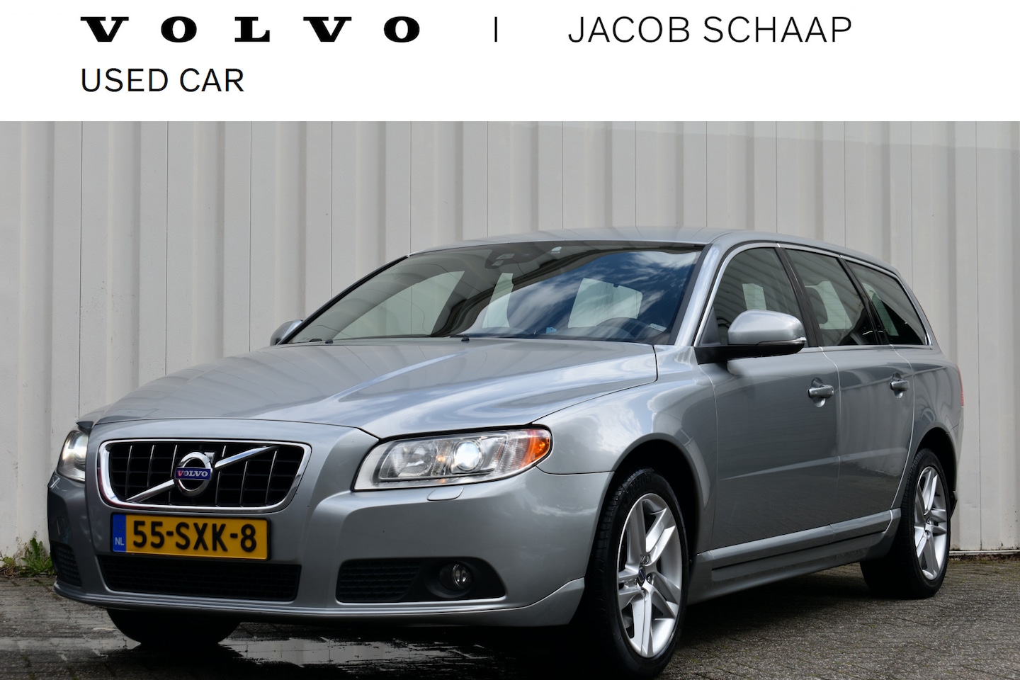Volvo V70 - 2.0 D3 Limited Edition | Trekhaak | Sensoren achter | Stoelverwarming | 5 cilinder | - AutoWereld.nl
