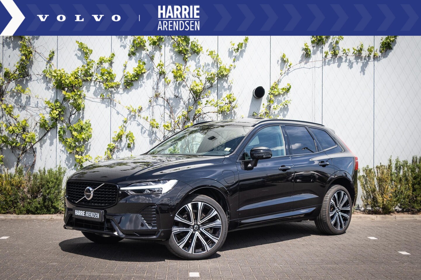 Volvo XC60 - Recharge T6 AWD R-Design | Adaptieve Cruise Control | 21" velgen | Panoramadak | 360 Parke - AutoWereld.nl