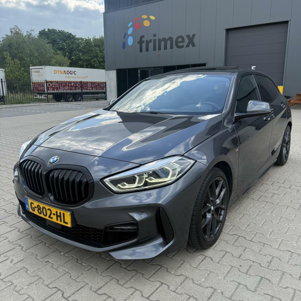 BMW 1-serie - 118i M Sport Edition | Pano | Head Up | NL AUTO - AutoWereld.nl