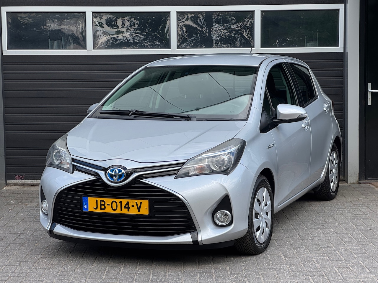 Toyota Yaris - 1.5 Hybrid Aspiration Cruise, Climate Control, Camera, - AutoWereld.nl