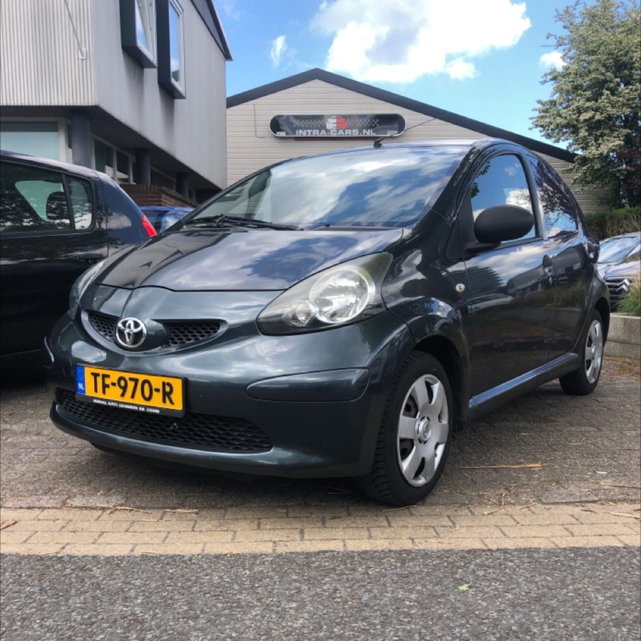 Toyota Aygo - 1.0-12V 5 Deurs,Navigatie Apk 02-04-2026 Goed rijdende en super zuinige auto. - AutoWereld.nl