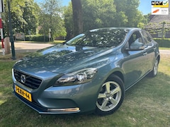 Volvo V40 - 1.6 T3 Kinetic 1e Eigenaar / Dealeronderh