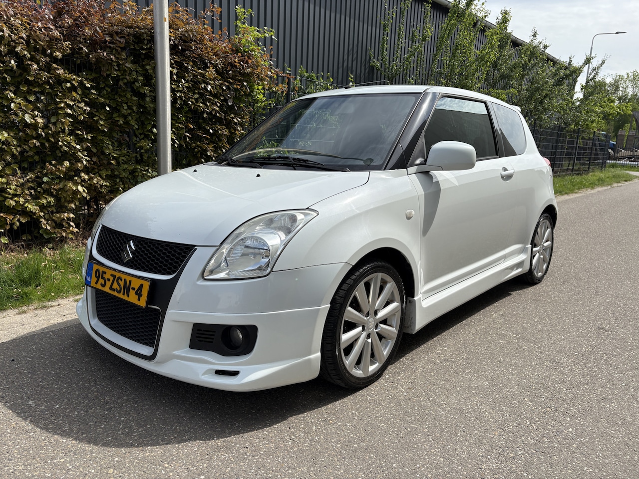 Suzuki Swift - 1.6 Sport / AIRCO / 159dkm! - AutoWereld.nl