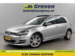 Volkswagen Golf - 2.0 TDI Highline 150PK Pano Camera LED DSG Clima Cruise Navi PDC 17''LMV
