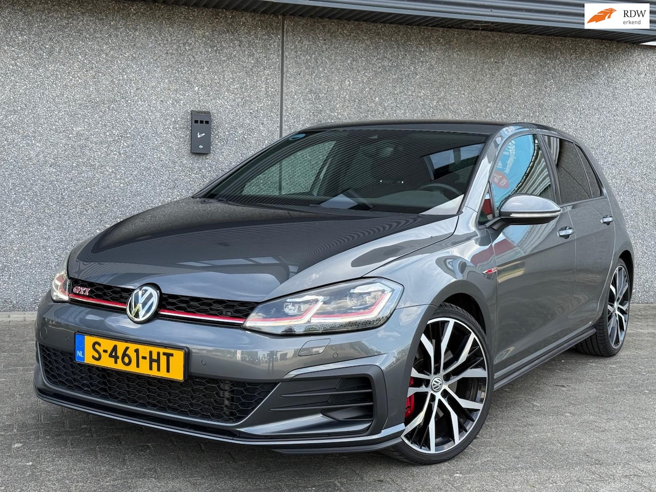 Volkswagen Golf - 2.0 TSI GTI Performance Virtual ACC 245PK - AutoWereld.nl
