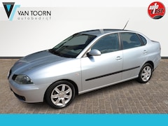 Seat Cordoba - 1.4-16V Stylance. Nette auto, lage km stand, set winterwielen