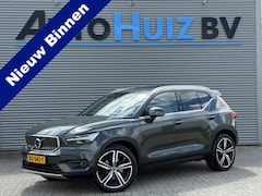 Volvo XC40 - 2.0 T4 Inscription Panoramadak Camera Carplay All season banden Trekhaak
