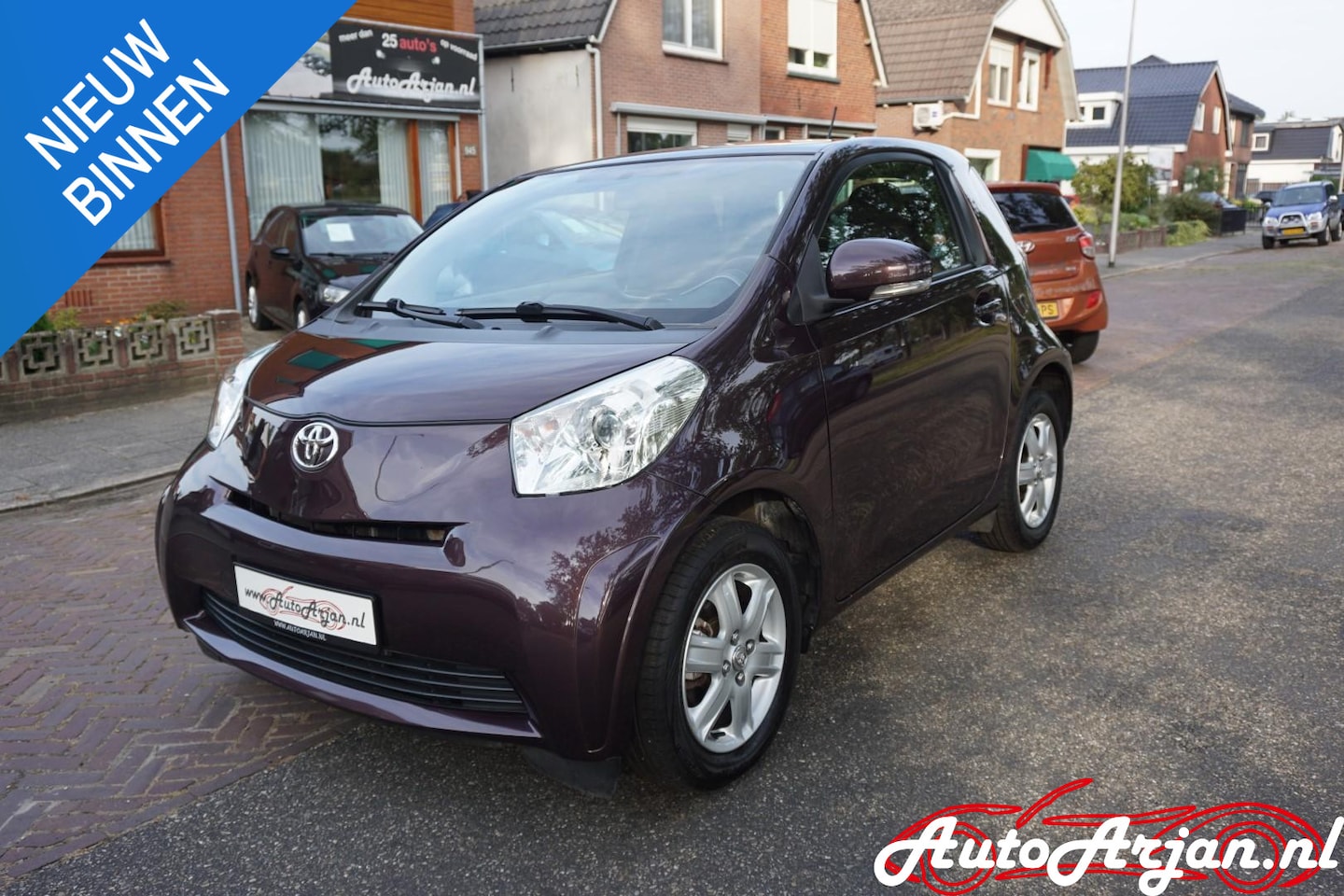 Toyota iQ - 1.0 VVTi Comfort 1.0 VVTi Comfort ,heeft net een grote beurt gehad met APK en airco service! - AutoWereld.nl