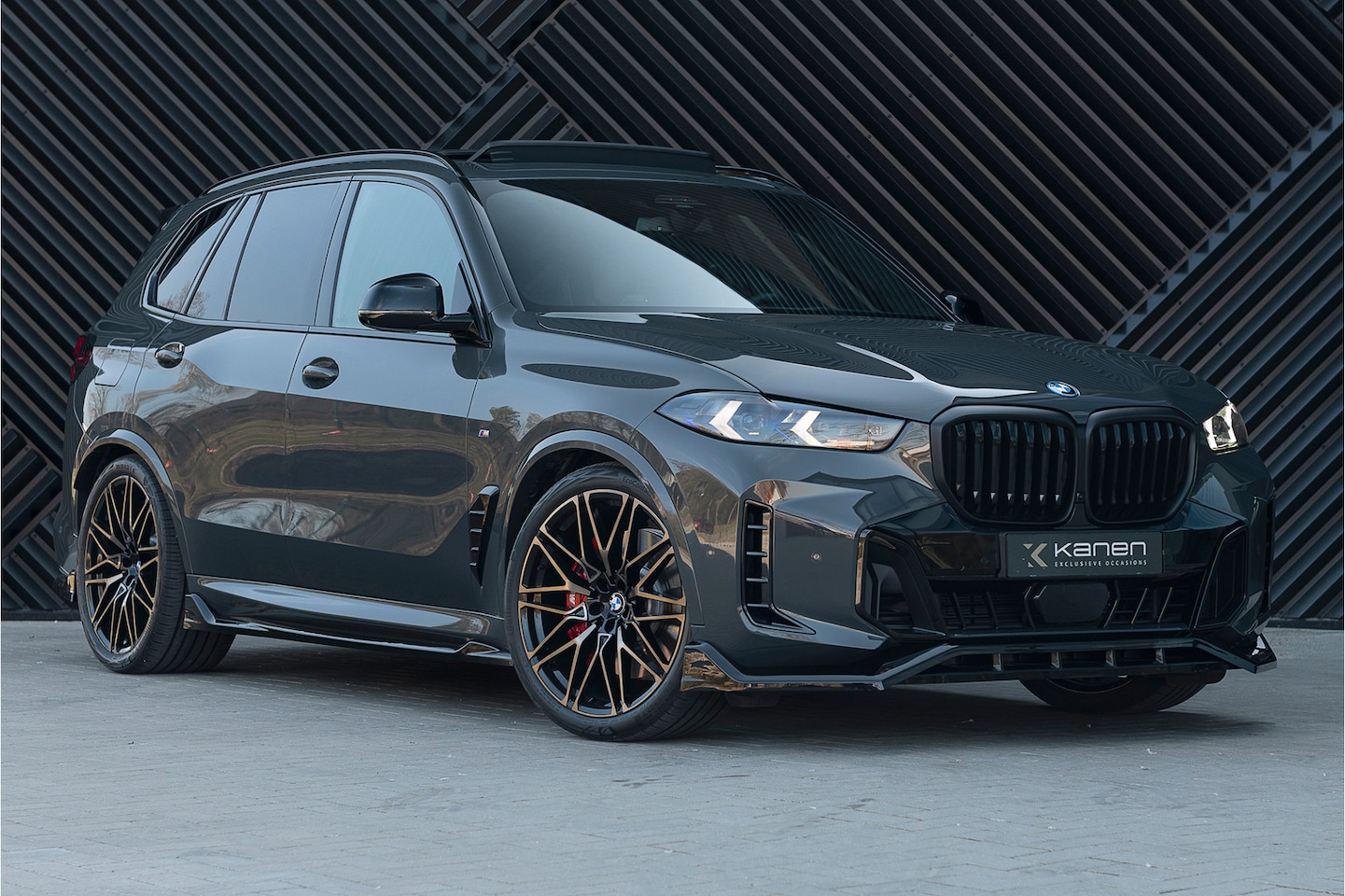 BMW X5 - xDrive50e LCI M-Sport Pro Fabrieksgarantie Dravit M-Stoelen Pano Stoelvent. Achterasbest. - AutoWereld.nl