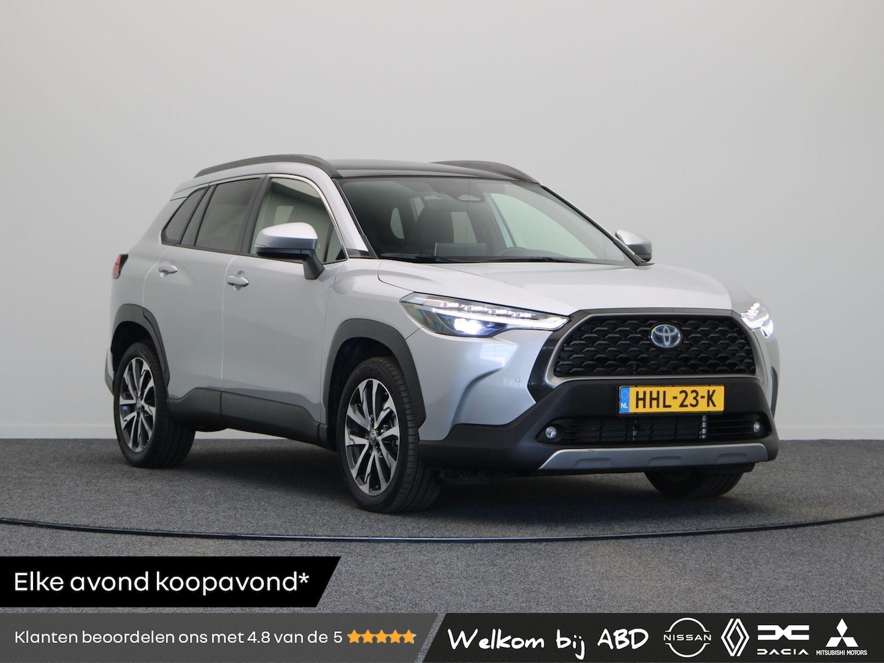 Toyota Corolla Cross - Hybrid 140 Style + Premium Pack II | 10 Jaar Garantie! | Stoelverwarming | Apple Carplay & - AutoWereld.nl