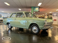 Ford Cortina - Deluxe - ONLINE AUCTION