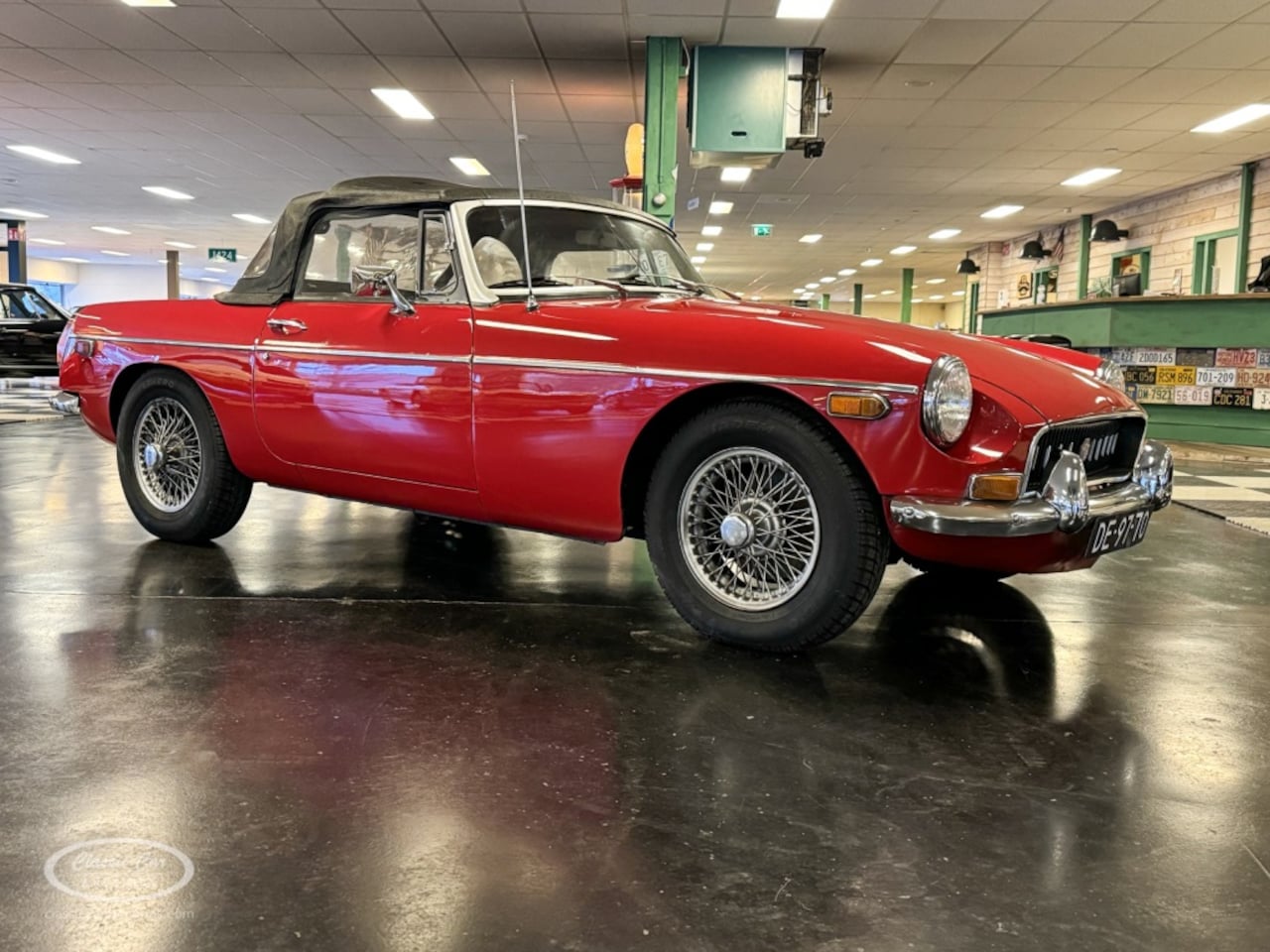 MG B type - 1.8 Roadster  - ONLINE AUCTION - AutoWereld.nl