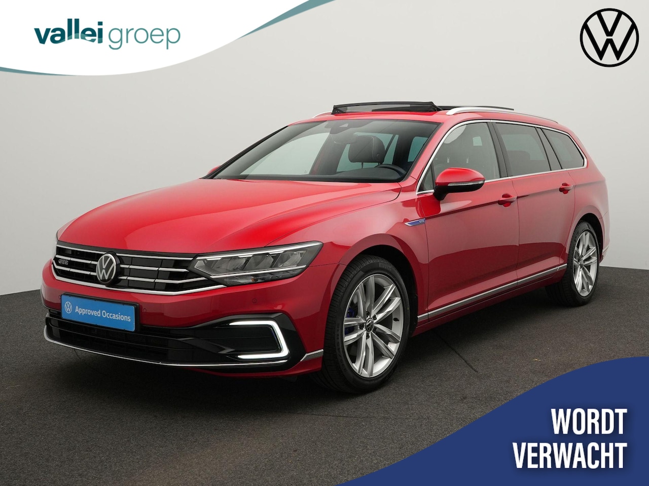 Volkswagen Passat Variant - 1.4 TSI 218 pk DSG PHEV GTE Business | Panoramadak | Trekhaak | Geheugen-/massagestoelen | - AutoWereld.nl