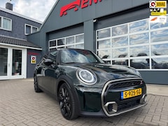 MINI Cooper S - 2.0 Resolute Edition / Racing Green / H&K / Head-Up / Pano / Camera / Full Option