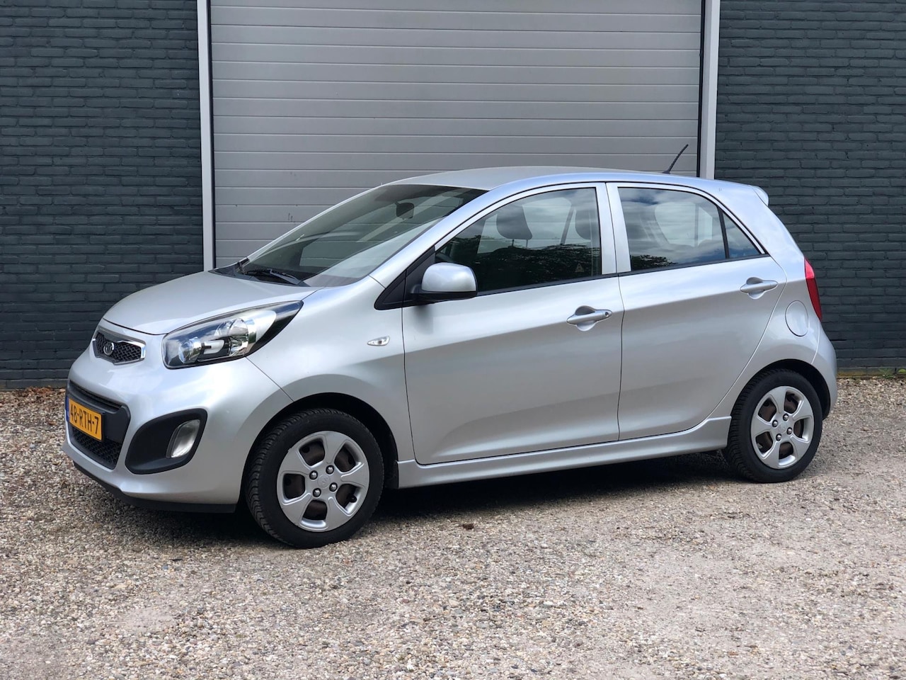 Kia Picanto - 1.0 CVVT Comfort Pack Airco - AutoWereld.nl