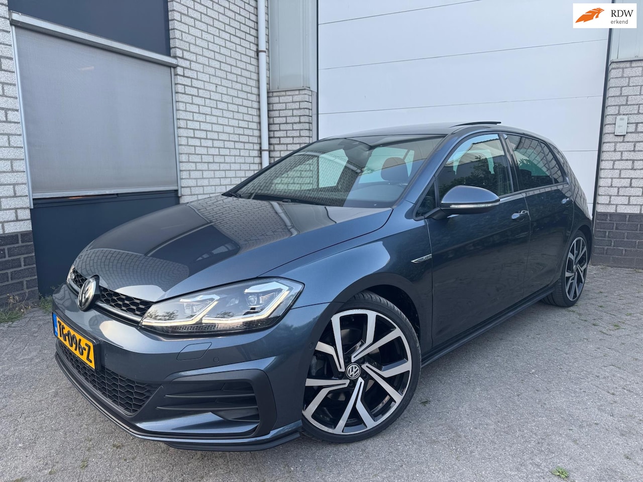 Volkswagen Golf - 2.0 TDI GTD Pano Led Virtual - AutoWereld.nl