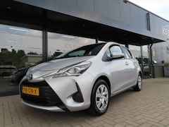 Toyota Yaris - 1.5 VVT-I Aspiration Ecc Cruise Navi Trekhaak 2017