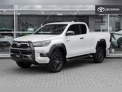 Toyota HiLux - 2.8 D-4D-F 4WD 204PK Xtra Cabine Van Aut Invincible