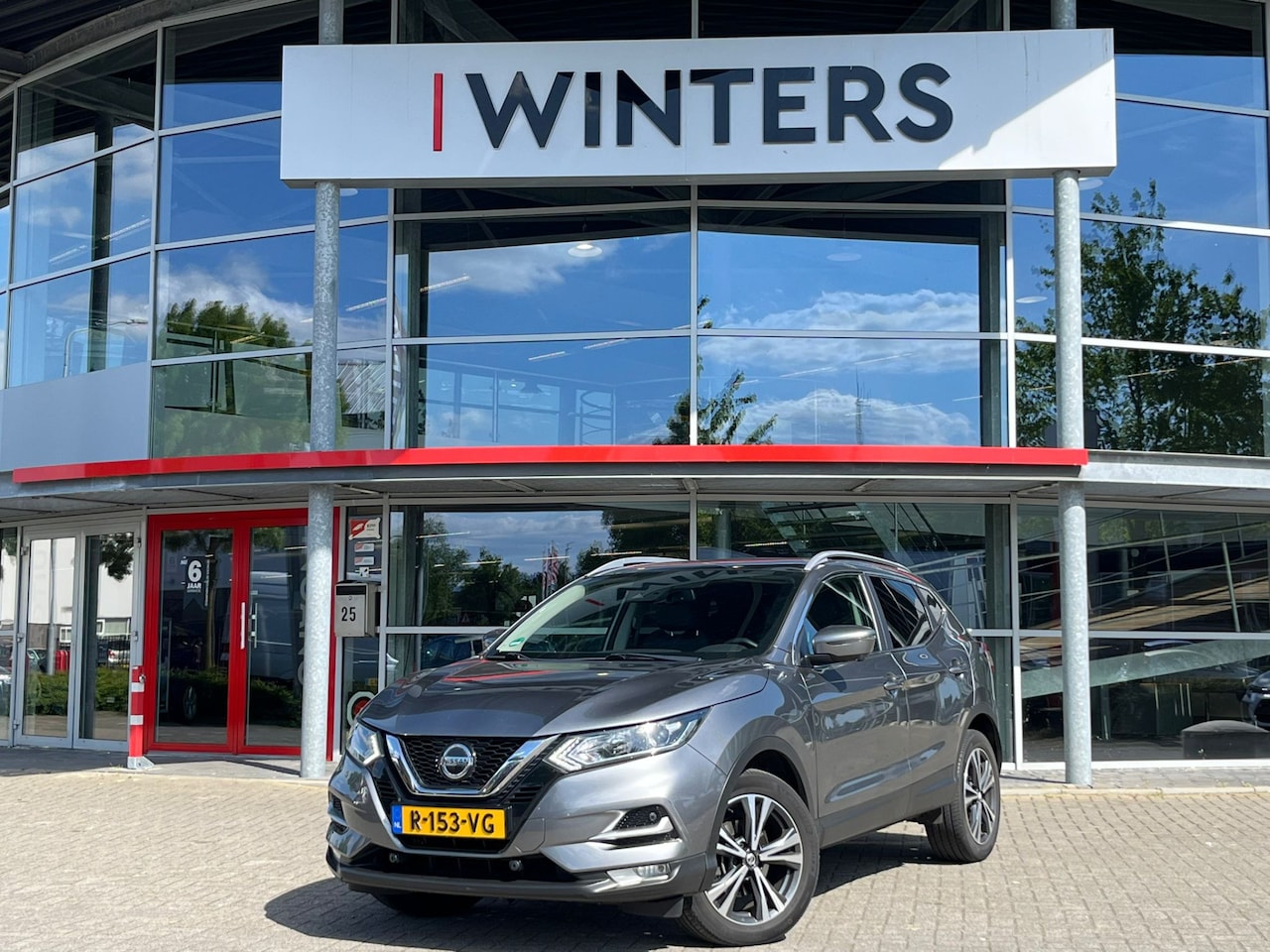 Nissan Qashqai - 1.3 DIG-T Business Edition | Panoramadak | 360° Camera | Trekhaak | Navigatie | Camera | S - AutoWereld.nl