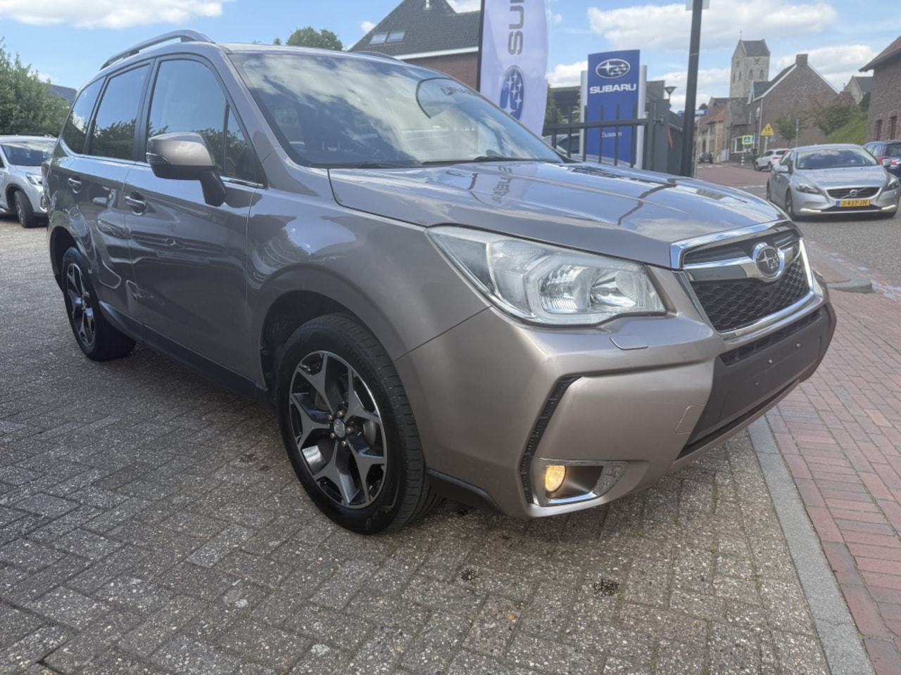 Subaru Forester - 2.0 XT TURBO*LEDER* 116.000 km - AutoWereld.nl