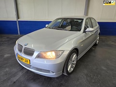 BMW 3-serie - 325i Dynamic Executive