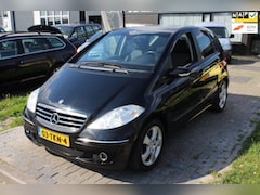 Mercedes-Benz A-klasse - 150 Avantgarde Automaat NAV Climate Cruise Elec. Stoelen Leder/Stof LMV APK