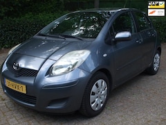 Toyota Yaris - 1.3 VVTi Aspiration airco 5 deurs blauw nwe APK NAP
