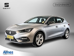 Seat Leon - 1.4 245pk TSI eHybrid PHEV FR Business Intense | Stoelverwarming | Dodehoeksensoren | Stuu