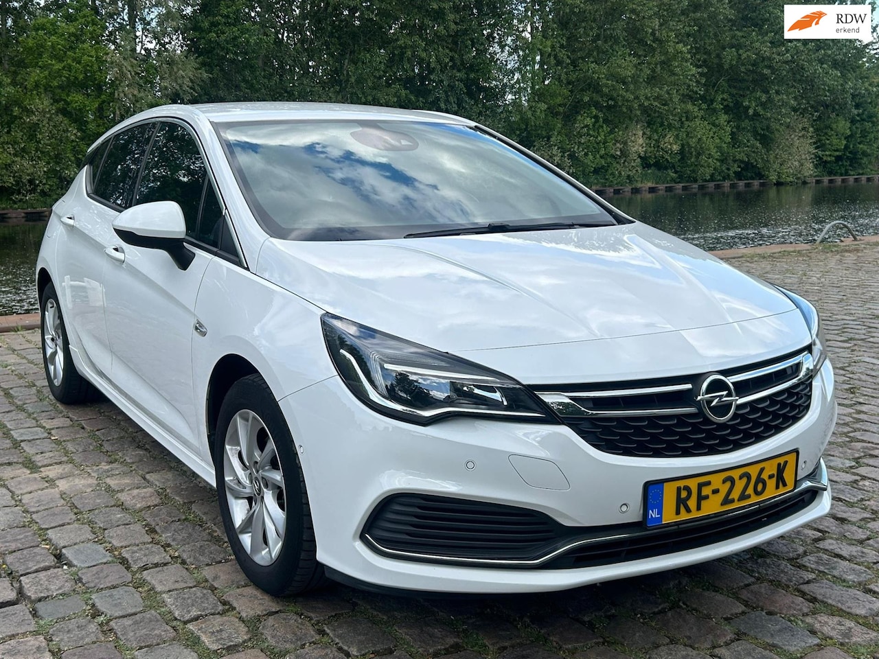 Opel Astra - 1.0 Innovation Zeer mooi auto airco cruis control achteruit camera - AutoWereld.nl