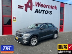 Volkswagen T-Roc - 1.5 TSI Style Business
