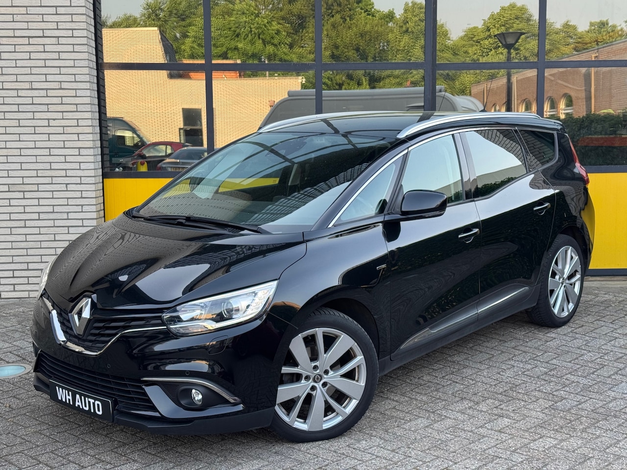 Renault Grand Scénic - 1.3 TCe 160PK !!!! 1.800kg trekgewicht Limited 7p. - AutoWereld.nl
