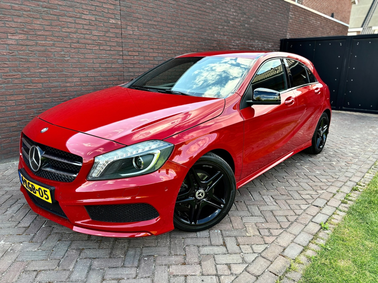 Mercedes-Benz A-klasse - 200 AMG Night Edition Automaat Navi - AutoWereld.nl