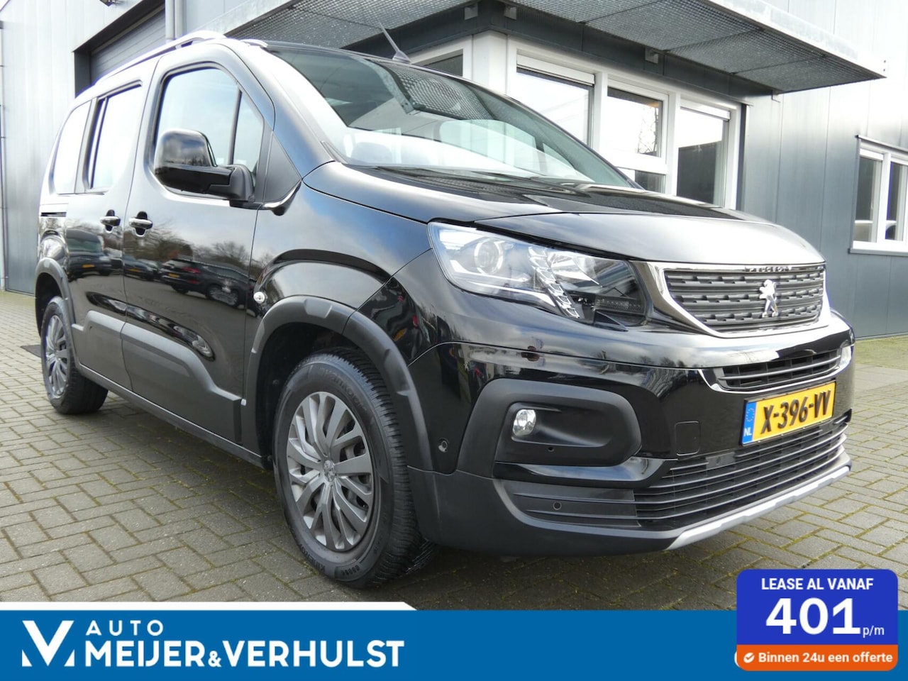 Peugeot Rifter - 1.2 Puretech Allure | AUTOMAAT | NAVI | CAMERA | PANODAK | 20000 KM!!! - AutoWereld.nl