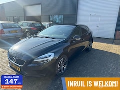 Volvo V40 - 2.0 D2 Momentum / ACC/ BLIS / PDC /