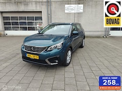 Peugeot 5008 - 1.2 PureTech 2018 7PERS/CRUISE/PDC/AIRCO/NAVI