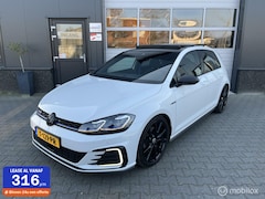 Volkswagen Golf - 7.5 1.4 TSI PHEV GTE / Pano / ACC / CarPlay